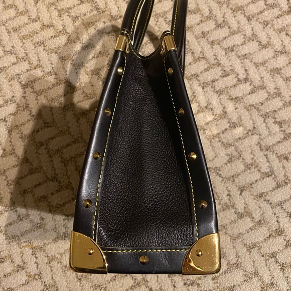 Louis Vuitton Suhali Le Fabuleux in black - Picture 6 of 11